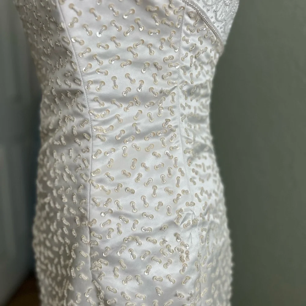 Demetrios Vintage Wedding Dress - Picture 3 of 16